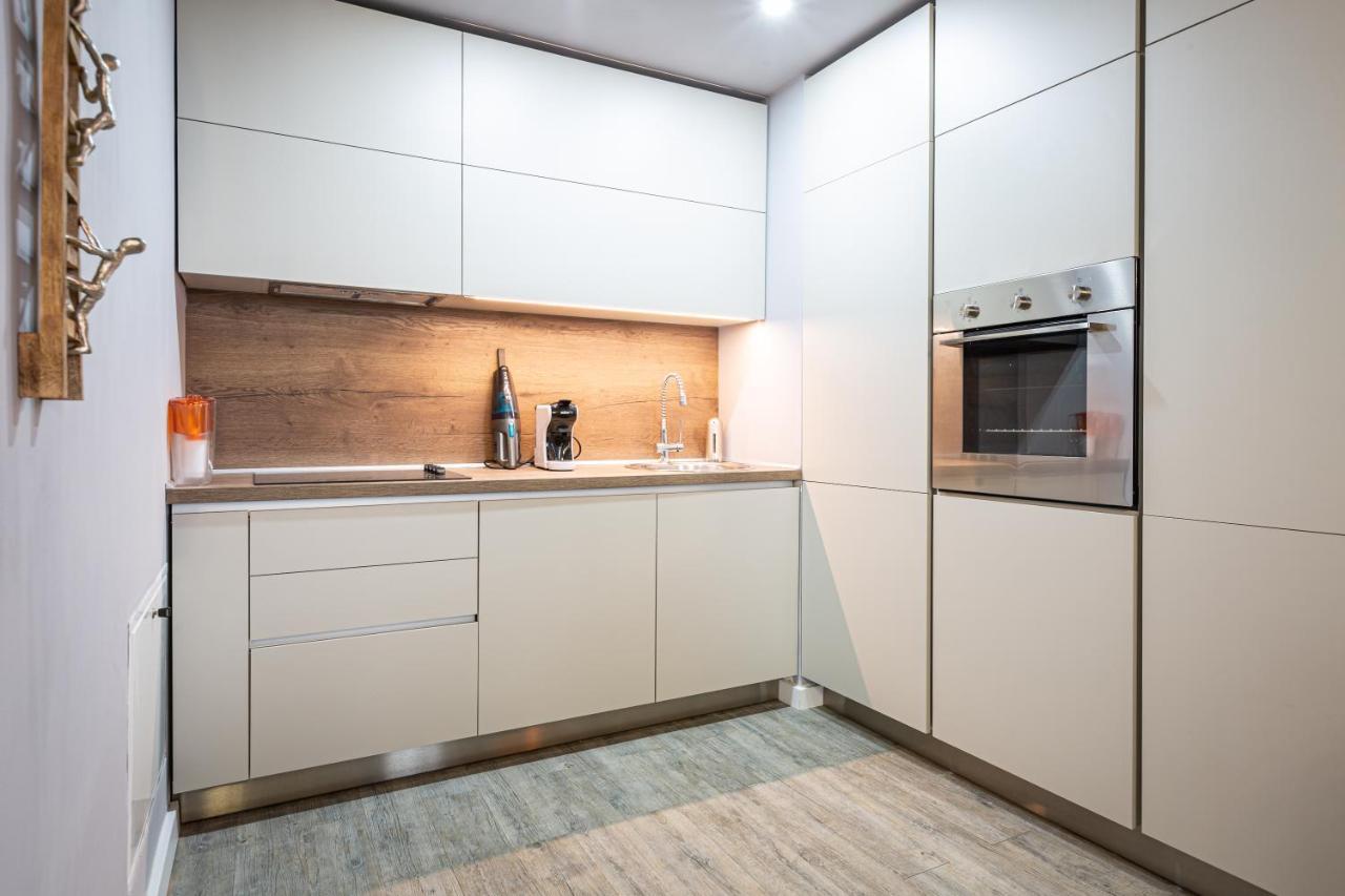 Kron Luxury 2 Bedroom In Silver Mountain * Poiana Brasov